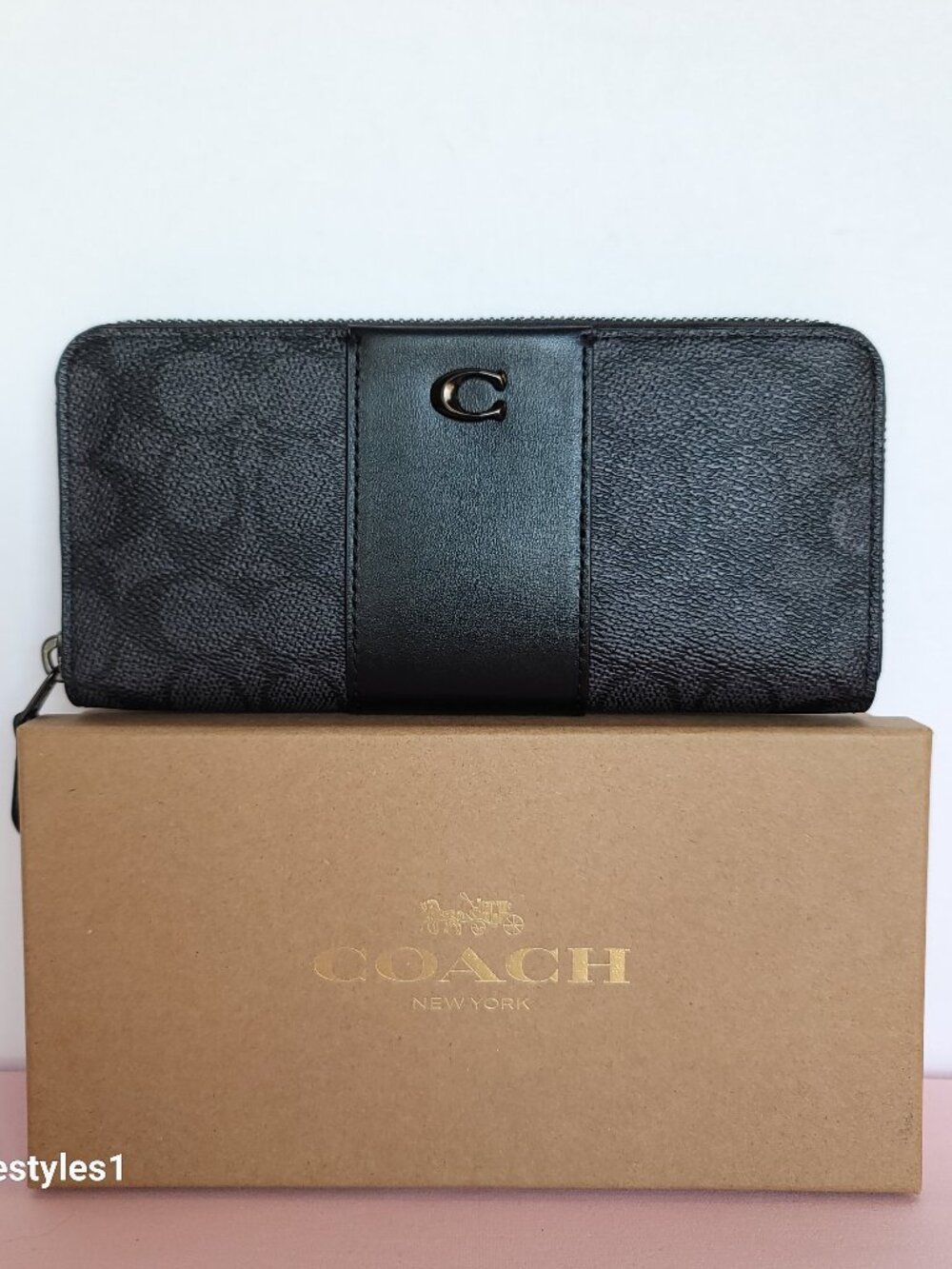 COACH Boxed Slim Accordion Signature Canvas & Leather Wallet w Back-slip pocket⭐